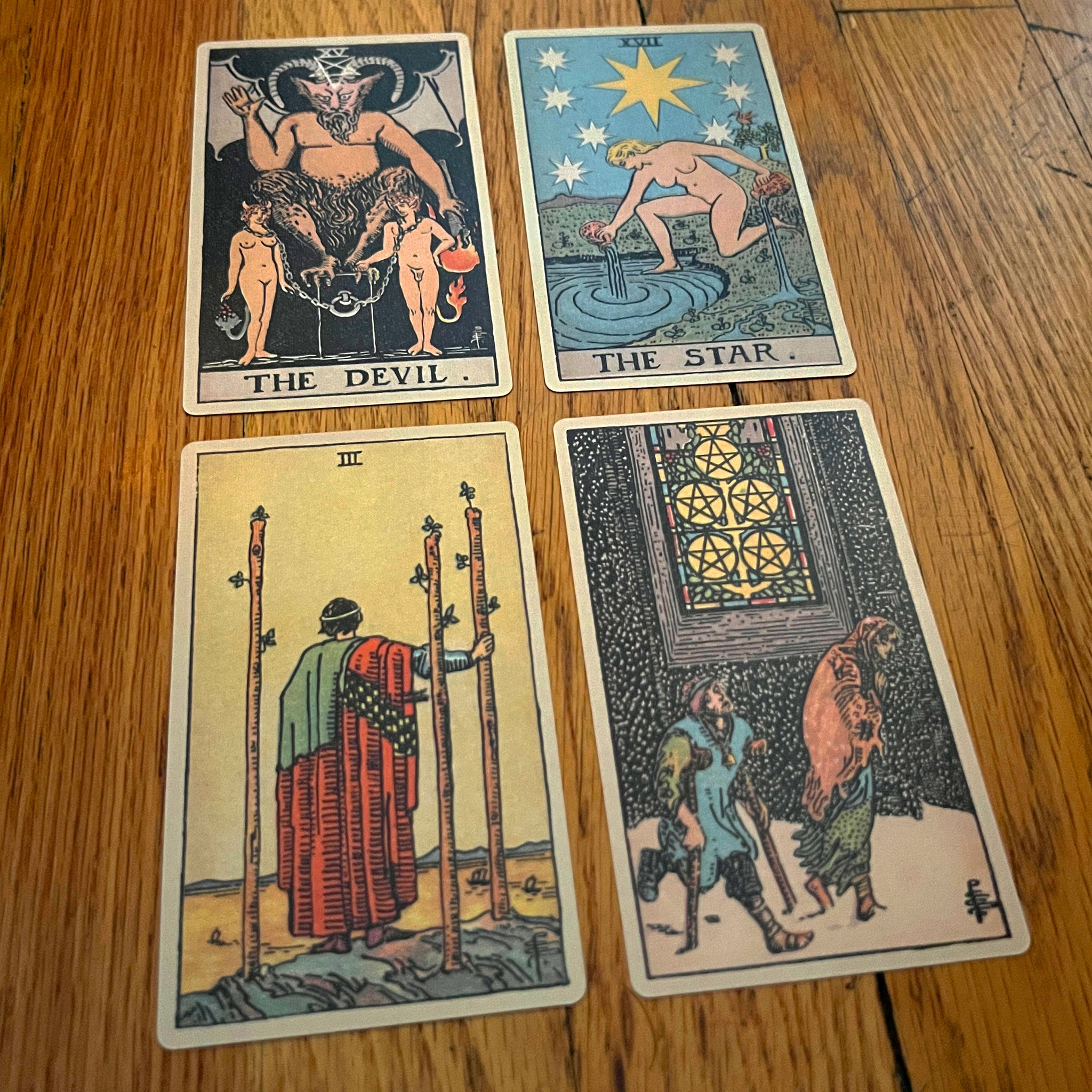 NEW Golden Age Tarot – Daniel Martin Diaz
